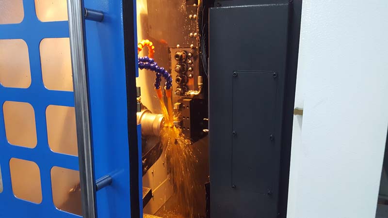 CNC kayar otomat makinesi